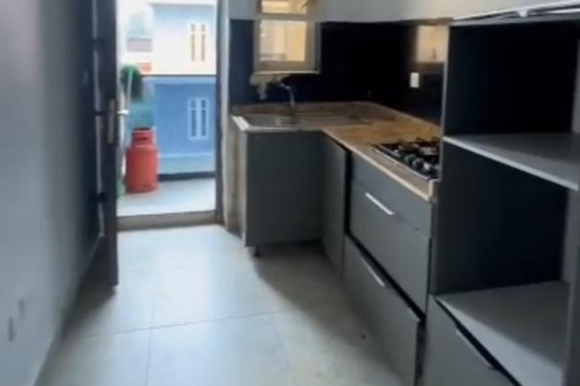 Standard 2 Bedroom Apartment For Rent in Lagos – Prime Location